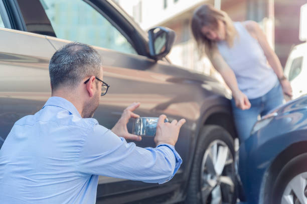 Professional Full Coverage Car Insurance technician working in Bulverde, TX